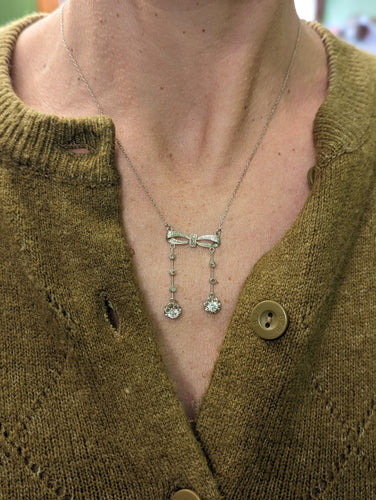 Collier Collier négligé 1920 or blanc 18k et diamants 58 Facettes