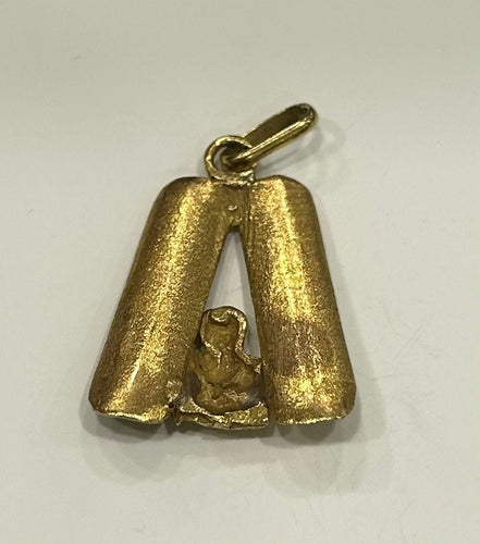Pendentif Pendentif or jaune 58 Facettes LP749/3