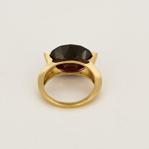 Bague 55 Bague en or jaune et grenat de type almandin 58 Facettes LOR3913