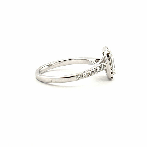 Bague 54 Bague Solitaire diamant taille émeraude 0.72ct 58 Facettes