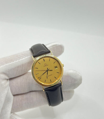 Montre Montre Omega Seamaster en or 18 carats 58 Facettes
