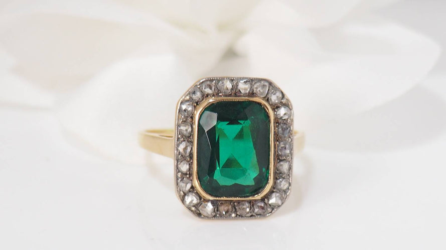 Bague 62 Bague Art Nouveau or jaune, pierre verte et diamants 58 Facettes 31407