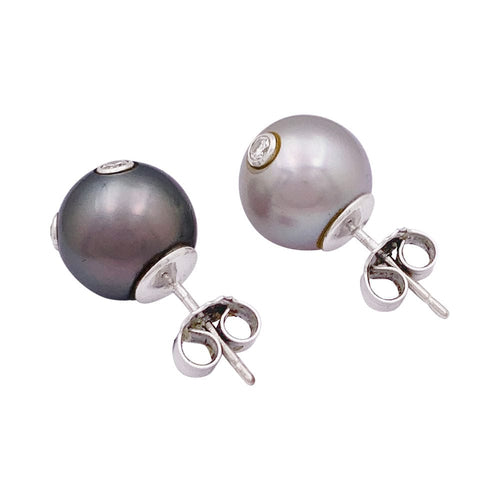 Boucles d'oreilles Puces d'oreilles or, perles, diamants. 58 Facettes 34073