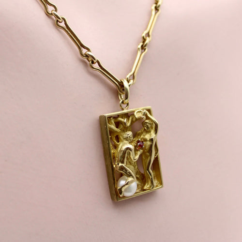 Pendentif Pendentif vintage Adam et Ève en or 14 carats avec rubis et perle 58 Facettes