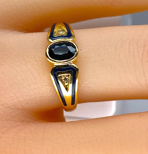 Bague 53 Bague saphir ovale et diamants en or jaune 18 carats et émail 58 Facettes AB676