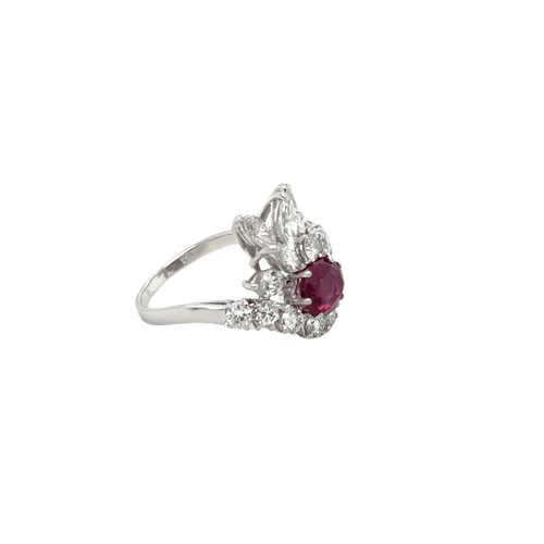 Bague 53 Bague Cocktail années 70 or blanc rubis diamants 58 Facettes 1.0002595/7