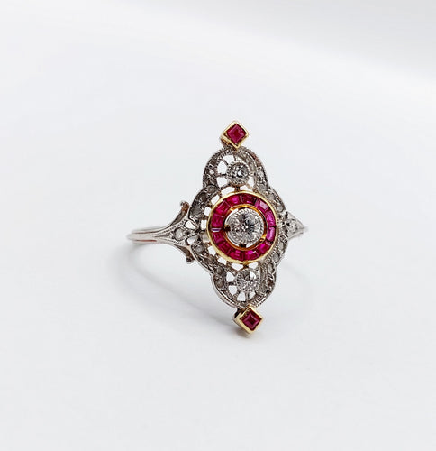 Bague 51 Bague marquise Art déco en platine, diamants taille ancienne et rubis synthétiques 58 Facettes A06548