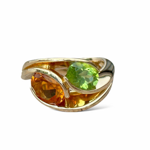 Bague 52 Bague Garel or jaune, péridot, citrine 58 Facettes 233