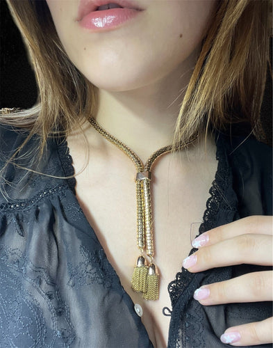 Collier Important collier chaîne serpent en or rose des années 40 58 Facettes
