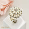 Bague fleur impressionnante en or 14 carats ornée d'opales lumineuses