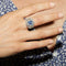 Bague BAGUE ART DECO SAPHIR CEYLAN NATUREL ENTOURAGE DIAMANTS EN OR GRIS 18K 58 Facettes