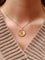 Pendentif Médaille amour Augis espagnole Mas que ayer Menos que manana or jaune rubis 58 Facettes J516