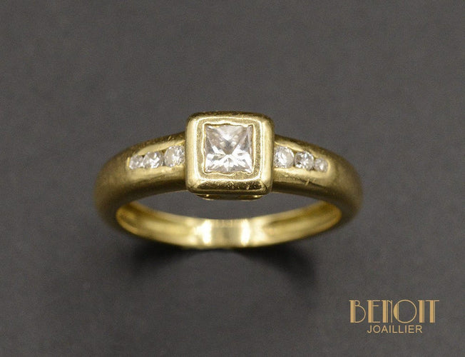 Bague 46 Solitaire Princesse or jaune 58 Facettes A9698