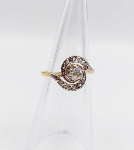 Bague 49 Bague tourbillon antique or 18k diamant taille rose 4 mm (circa 1900) 58 Facettes A06287