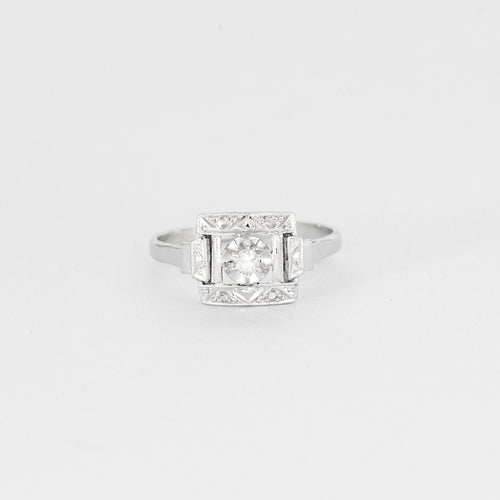 Bague Bague Art Déco en or blanc et diamants 58 Facettes