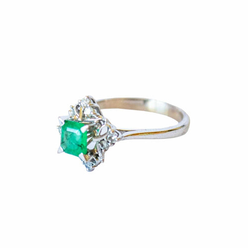 Bague 56 bague en or avec diamants et émeraude 58 Facettes Q574A(352)