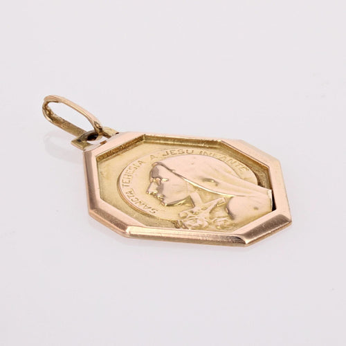 Pendentif Médaille or rose Sainte Thérèse 58 Facettes CVP128