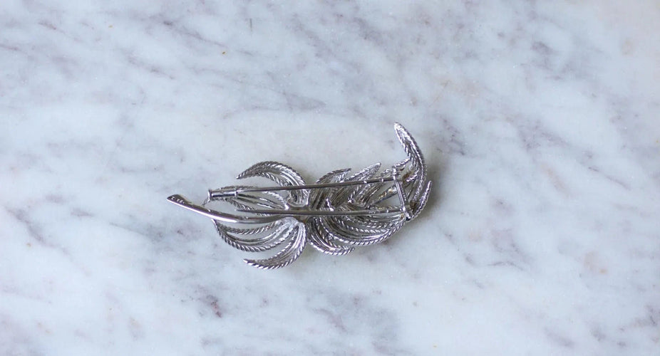 Broche BOUCHERON - Broche Clip Saphirs et diamants 58 Facettes