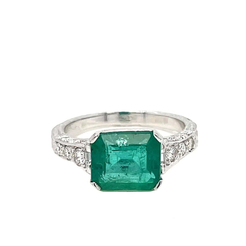 Bague 51 Bague Art Nouveau en or blanc avec émeraude et diamants. 58 Facettes