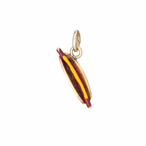 Pendentif Pendentif vintage en or jaune 14 carats avec breloque en forme de pain à hot-dog et émail rouge et jaune. Bijou inspiré par l'univers du hot-dog. 58 Facettes G14151
