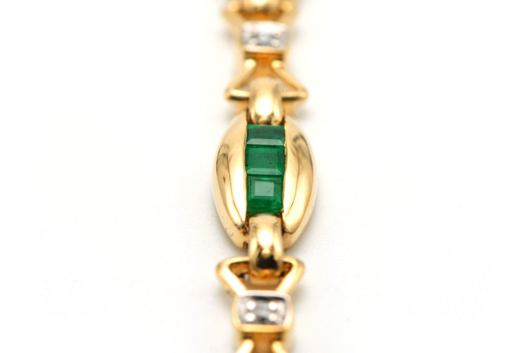 Bracelet Bracelet contemporain or jaune, émeraudes et diamants 58 Facettes B727