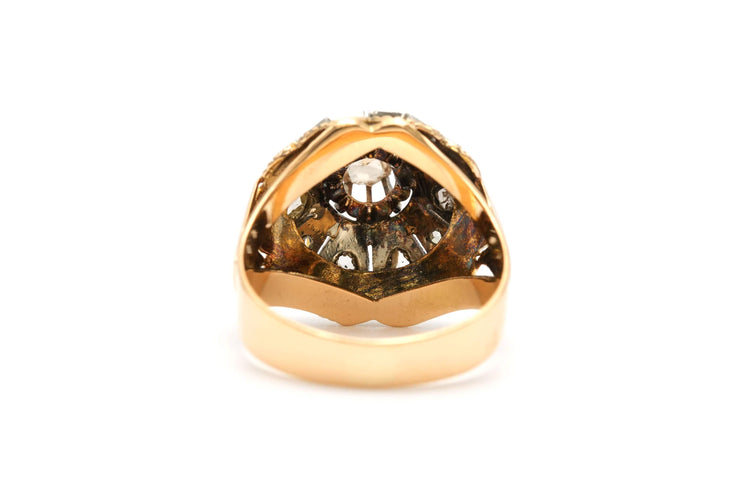Bague Art Déco en or jaune et blanc 18 carats sertie de diamants "taille" rose