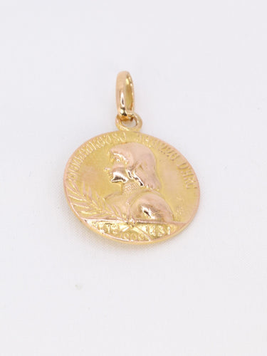 Pendentif Médaille bienheureuse Jeanne d'Arc or jaune 58 Facettes 1102.8