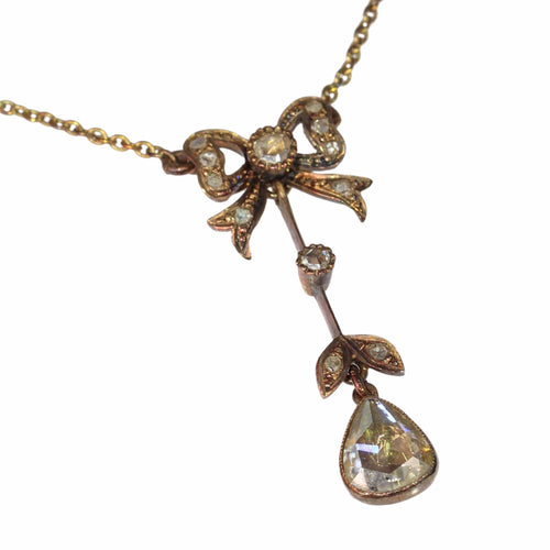 Pendentif Pendentif victorien en diamant arc et poire des années 1890 58 Facettes 24086-0163