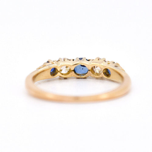 Bague 54 Bague Jarretière Belle Époque, Or jaune, Saphirs et Diamants Naturels 58 Facettes 378