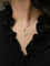 Pendentif Médaille amour Augis ronde Plus qu'hier moins que demain or jaune diamant rubis 58 Facettes J545