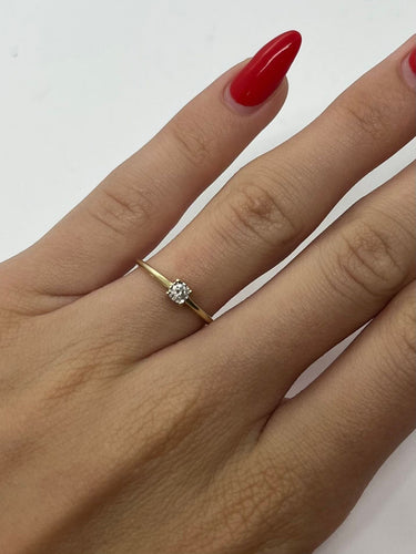 Bague 50 Solitaire or jaune et diamant 0,10 ct 58 Facettes 77901
