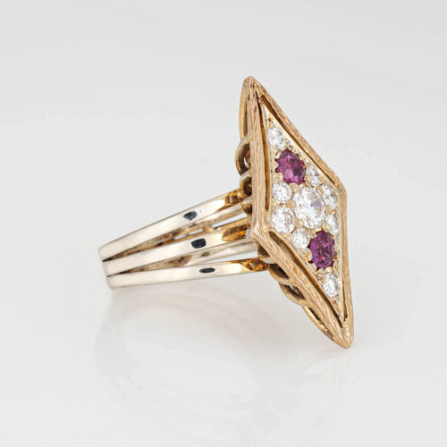 Bague Bague vintage années 80 en forme de losange, diamant et rubis, or jaune 14 carats, taille 5 58 Facettes G13614
