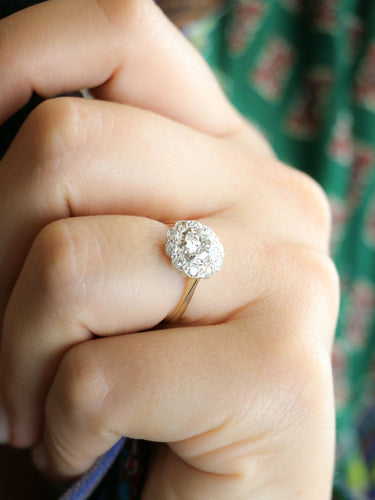 Bague 53 Bague marguerite or jaune diamant 0,8 carat 58 Facettes 1174.8