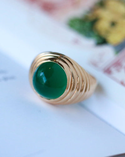 Bague 53.5 Bague Dôme Or Jaune et Calcédoine Cabochon 58 Facettes A11393
