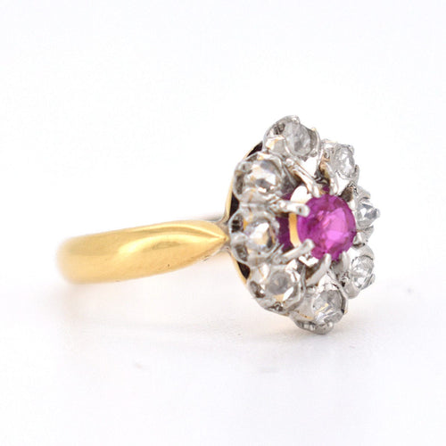 Bague 48 Bague Marguerite Ancienne Or 18 Carats, Diamants et Rubis - Circa 1900 58 Facettes 300-1