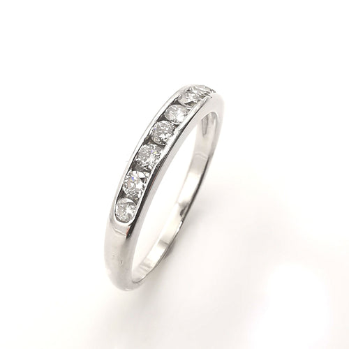 Bague 56 Alliance en or et diamants 58 Facettes