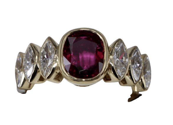 Bague 53 Vintage marquise  ruby diamonds ring 58 Facettes BA 114
