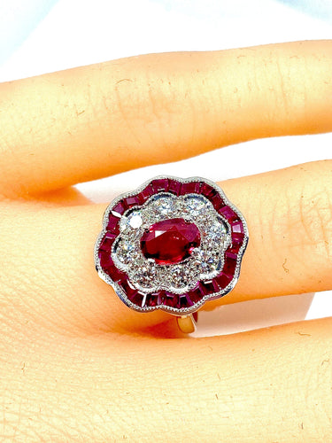 Bague 51 Bague marguerite en or blanc 18 carats en rubis et diamants 58 Facettes AB215