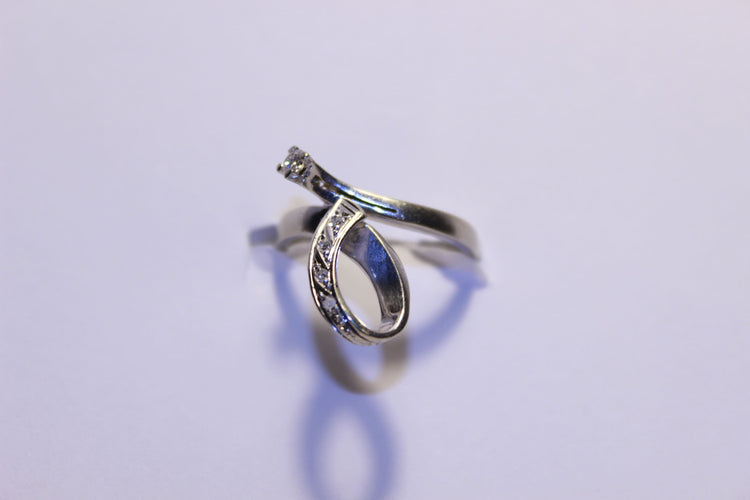 Bague 57 Bague Boucle Diamants 58 Facettes