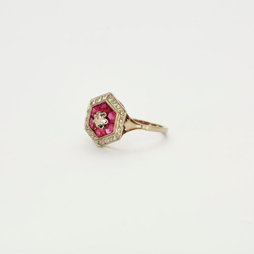 Bague 53 Bague en platine et or gris, diamant et rubis 58 Facettes 240357