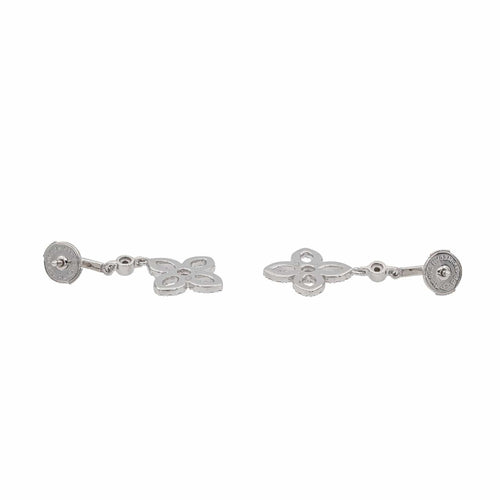 Boucles d'oreilles Boucles d'oreilles Fleur Or blanc Diamant 58 Facettes 3100511CN