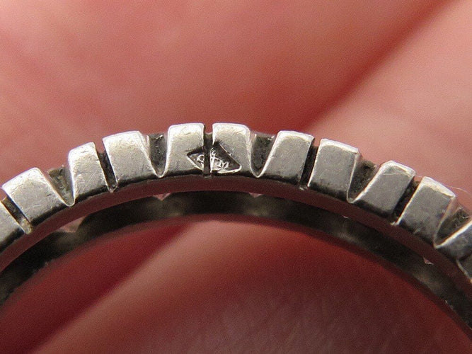 Bague 49 bague alliance pavage complet 20 diamants en platine 58 Facettes 261951