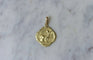 Pendentif AUGIS - Médaille d'Amour Ange Or Jaune 58 Facettes