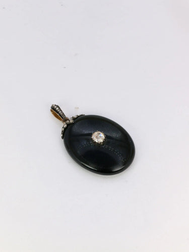 Pendentif Pendentif ancien Porte-souvenir or argent onyx diamants 58 Facettes J286