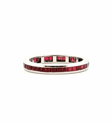 Bague 53 Alliance or blanc 18 carats rubis calibrés et diamants 58 Facettes