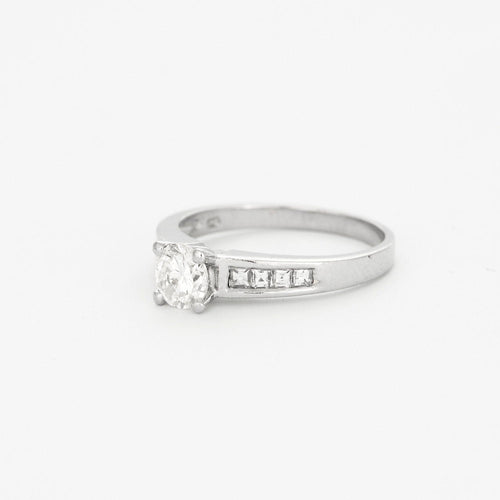 Bague 53 Bague solitaire en or gris ornée de diamants 58 Facettes GS6