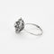 Bague 52,5 Bague pompadour or blanc et diamants 58 Facettes B250311