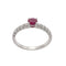 Bague 55 Bague en or blanc, rubis & diamants 58 Facettes