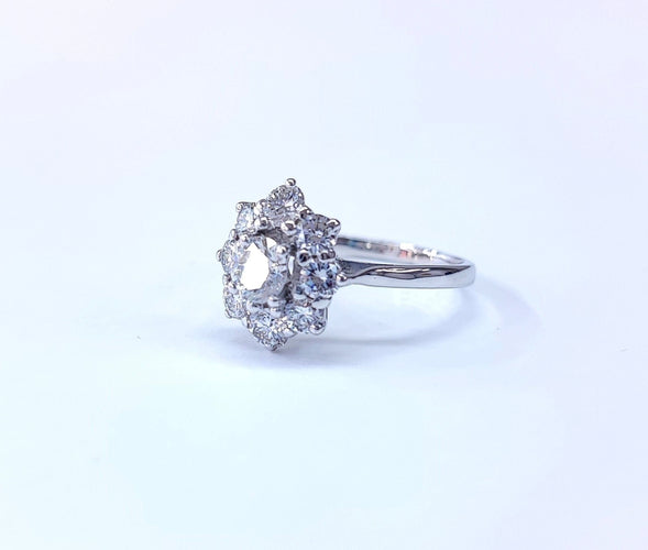 Bague 54.5 Bague marguerite en or blanc 18k et diamants 58 Facettes Bag.marg-dt.DV