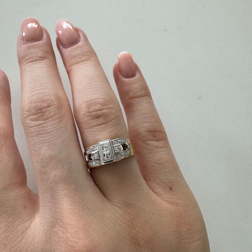 Bague Bague deux ors et diamants 58 Facettes 30163